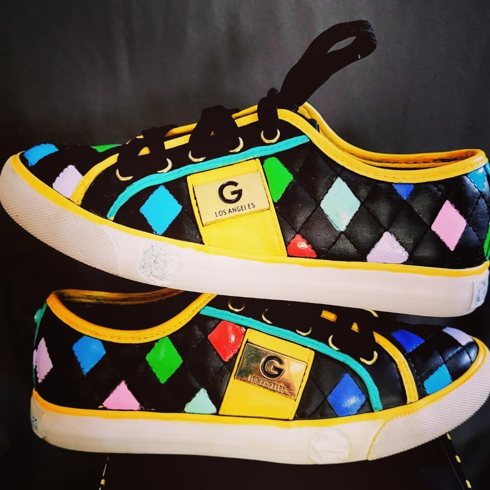 Guess fashion sneakers custom painted sz. 5.5